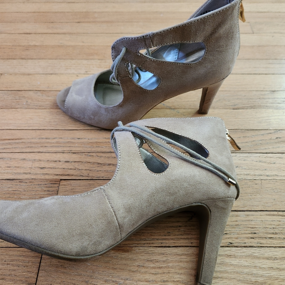 Womens size 8.5 heels